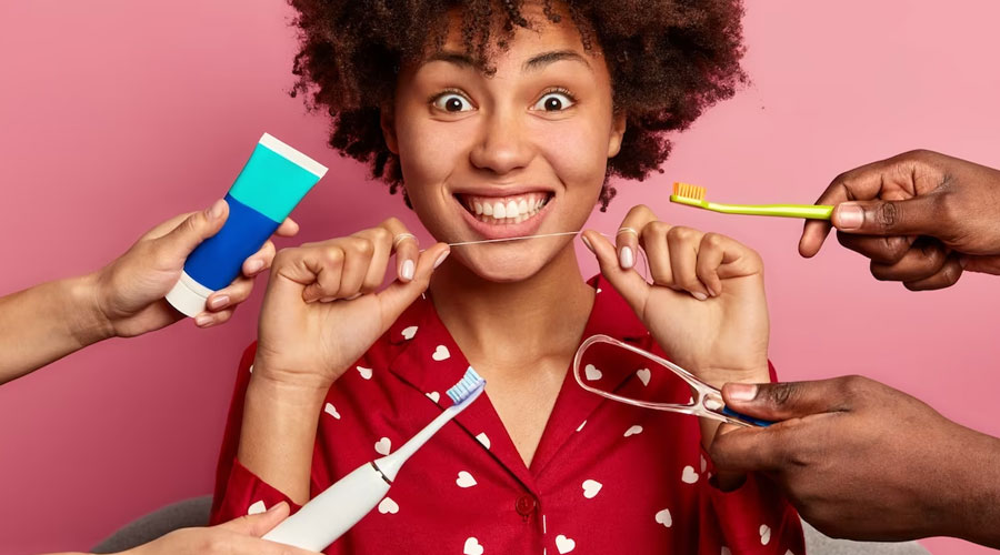 Tips To Floss And Brush Properly