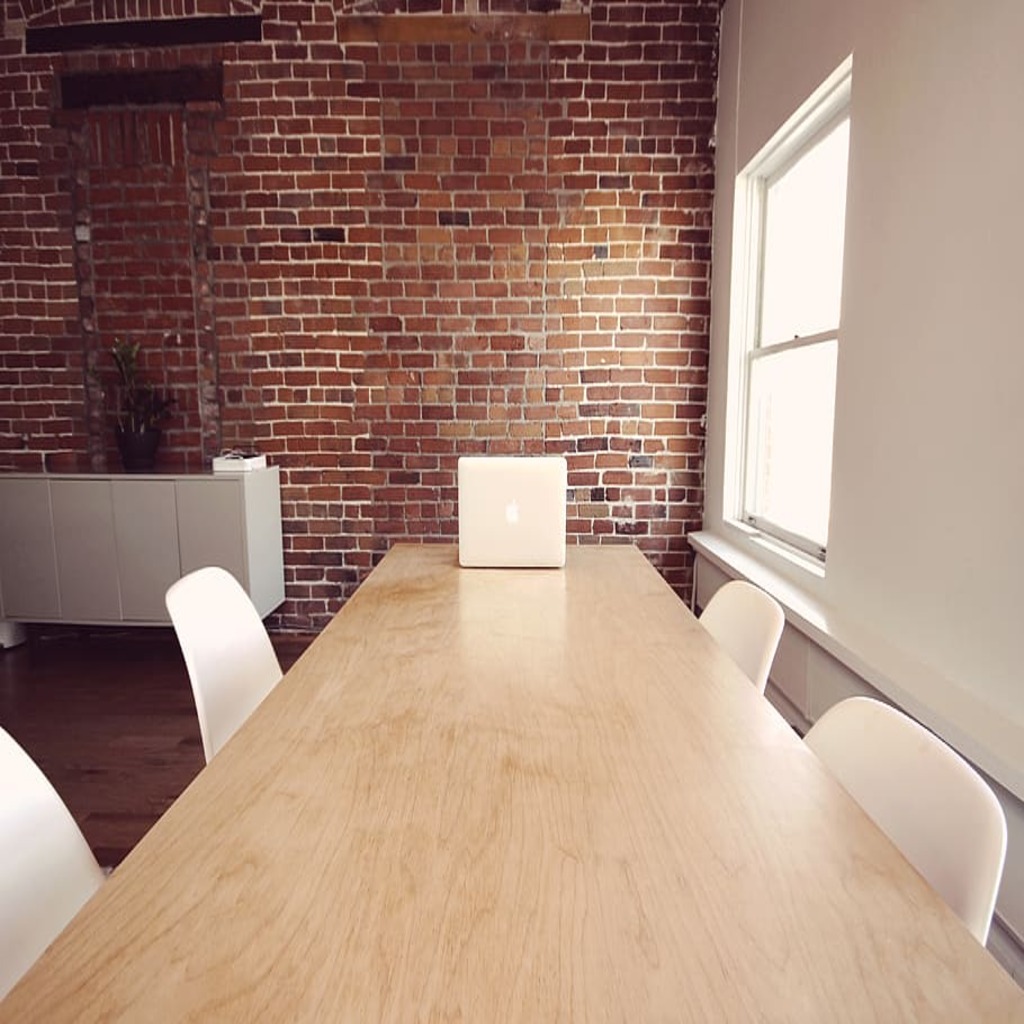 Guidelines to buy recycled office furniture